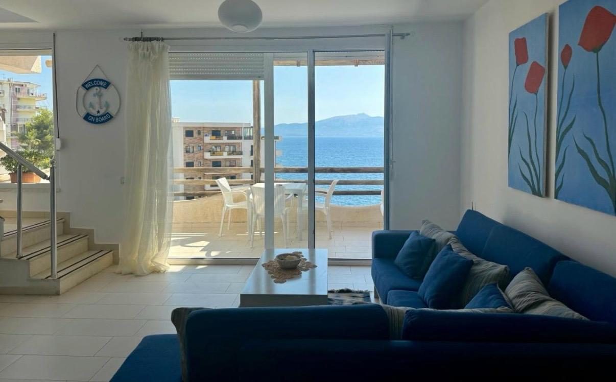 Duplex with Sea View