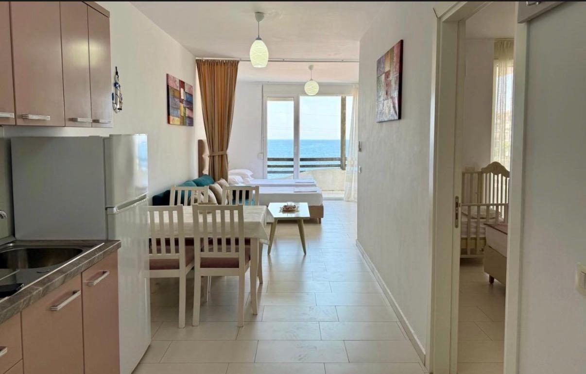 Family Apartment with Sea View